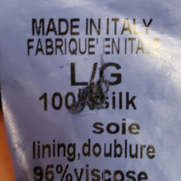 STELLA ROSA SILK TOP.  TANK TOP, NAVY, LARGE - Picture 7 of 8